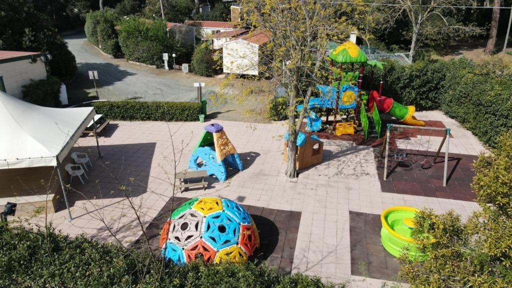 Camping Casa Di Caccia Marina Di Bibbona Exterior foto